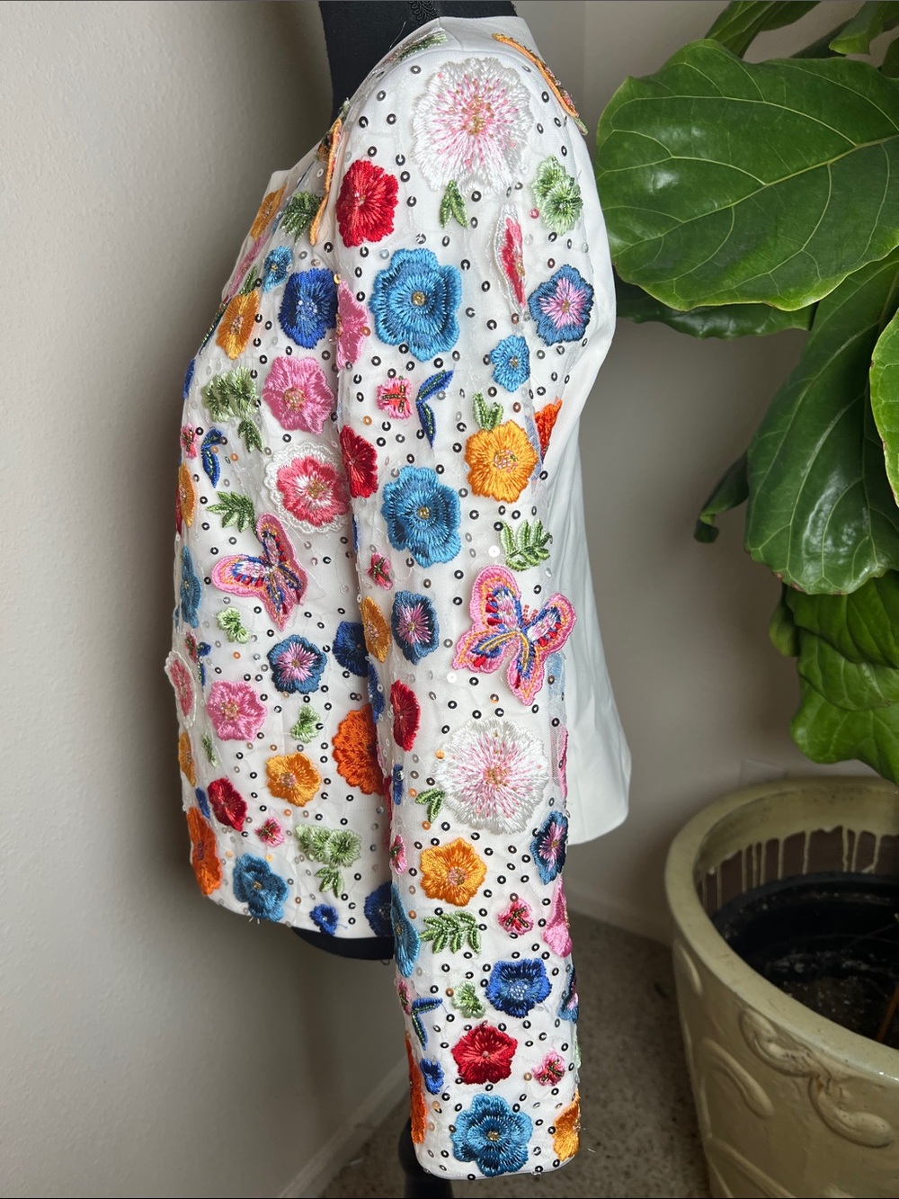 Boston Proper Women’s Embroidered Sequin Floral Butterfly Blazer Jacket Size 8 - Picture 8 of 16